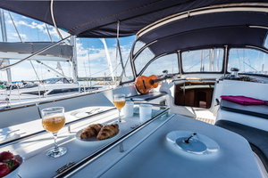 Sun Odyssey 54 DS „Vika“ – fotka 12