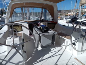 Oceanis 41.1 „TSELENA“ – fotka 6