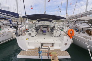 Oceanis 45 „STRAUSS“ – fotka 1