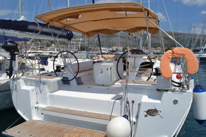 Oceanis 51.1 „STAR FRUIT“ – fotka 1