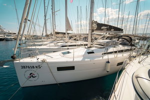 Elan Impression 45 „Skipper's Girl“ – fotka 1