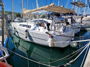 Dufour 350 „Joy AS“ – fotka 1