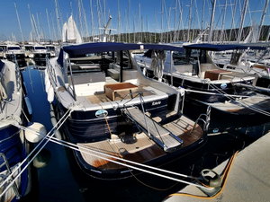 Adriana 44 „Roberta“ – fotka 6