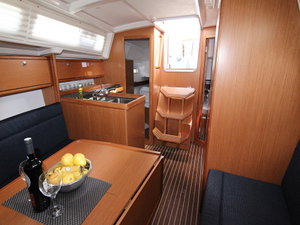 Bavaria 34 Cruiser „Lucy“ – fotka 8