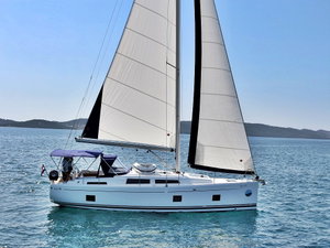Hanse 418 „Eva“ – fotka 1
