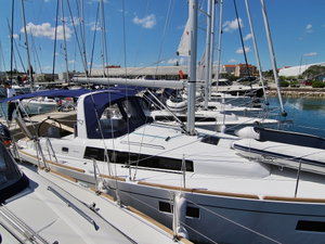 Oceanis 38.1 „Aura“ – fotka 7