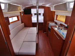 Oceanis 38.1 „Elsa“ – fotka 12