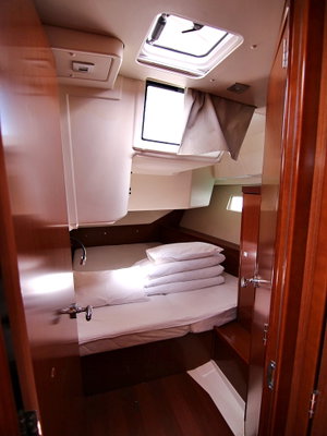 Oceanis 45 „Golden Dreams“ – fotka 18