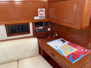 Oceanis 45 „Golden Dreams“ – fotka 3