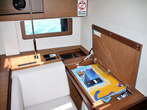 Oceanis 51.1 „Pearl Dreams“ – fotka 3