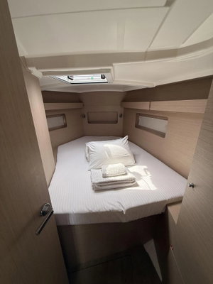 Oceanis 37.1