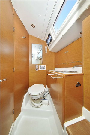 Sun Odyssey 449 „Canne Bleue“ – fotka 5