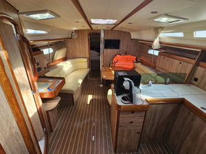 Sun Odyssey 42i