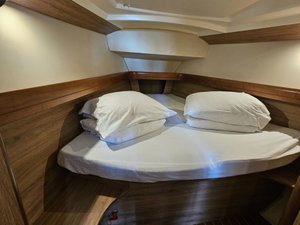 Sun Odyssey 42i
