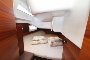 Elan Impression 45.1 „Top Gun“ – fotka 12