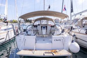 Sun Odyssey 449 „Cherry“ – fotka 1