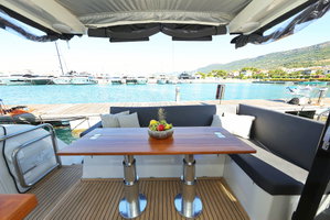 Sealine C390 „Tireless“ – fotka 13