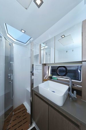 Sealine C390 „Tireless“ – fotka 40