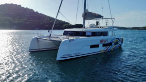 Dufour 48 Catamaran „Nirvana“ – fotka 8
