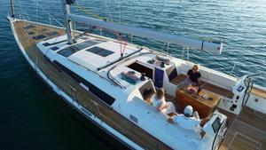Dufour 56 Exclusive „Alpina“ – fotka 11