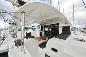 Lagoon 42 „Lila“ – fotka 2