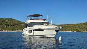 Prestige 520 Flybridge „Medusa“ – fotka 11