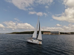 Elan Impression 45 „Six Friends“ – fotka 7