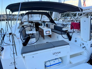 Dufour 430 GL „Levan“ – fotka 11