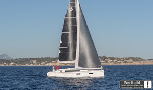Oceanis 38.1 „Tena“ – fotka 1