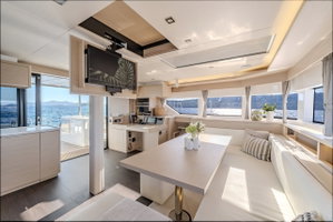 Lagoon 55 „Black Caviar“ – fotka 12