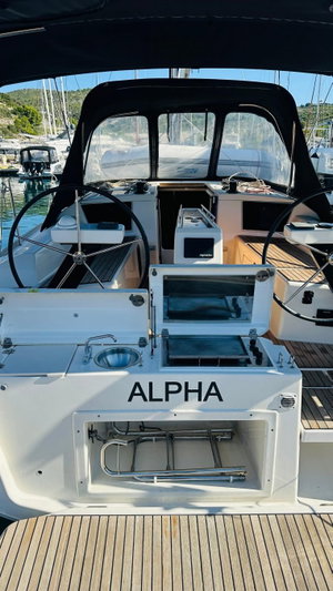 Dufour 360 GL „Alpha“ – fotka 2