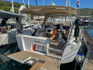 Dufour 390 GL „Andela“ – fotka 1