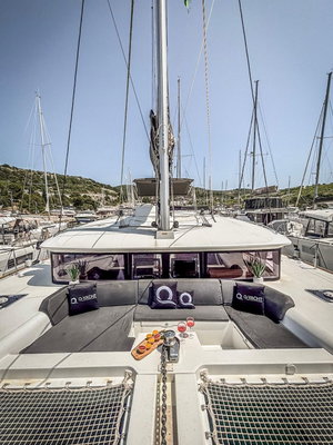 Lagoon 450 F „Red Twin“ – fotka 7