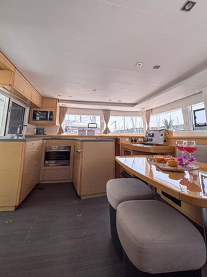 Lagoon 450 F „Red Twin“ – fotka 3