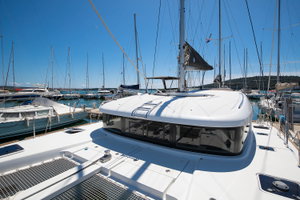 Lagoon 40 „Yolo“ – fotka 7