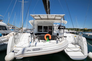 Lagoon 40 „Yolo“ – fotka 2