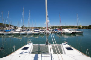 Lagoon 40 „Yolo“ – fotka 6