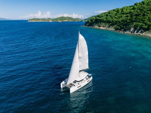 Lagoon 40 „Cloudwalker“ – fotka 1