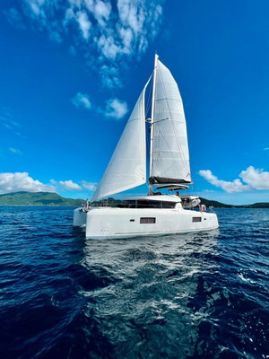Lagoon 42 „Wanderlust“ – fotka 2