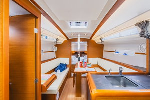 Sun Odyssey 349 „Minx“ – fotka 12