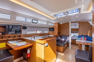 Sun Odyssey 410 „Easy Skanking“ – fotka 12