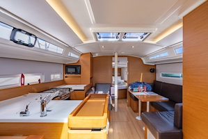 Sun Odyssey 410 „Easy Skanking“ – fotka 11