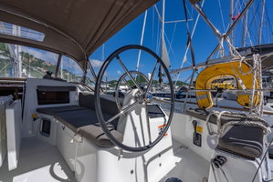 Sun Odyssey 410 „Easy Skanking“ – fotka 22