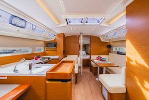 Sun Odyssey 410 „Tola Sunrise“ – fotka 11