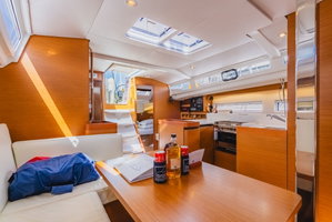 Sun Odyssey 440 „Air Guitar“ – fotka 14