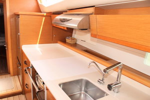 Jeanneau 54 „Blue Angel“ – fotka 9