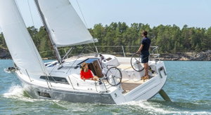 Oceanis 30.1 „Petite Marie“ – fotka 1