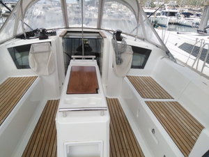Oceanis 38.1 „Bordeaux“ – fotka 10