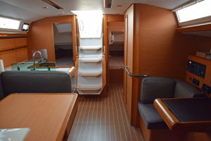 Sun Odyssey 449 „Beaujolais“ – fotka 8