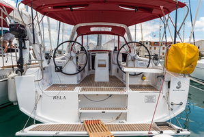 Oceanis 35.1 „Bela“ – fotka 1